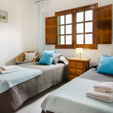 Casa Angeles 2 Holiday home Mozaga